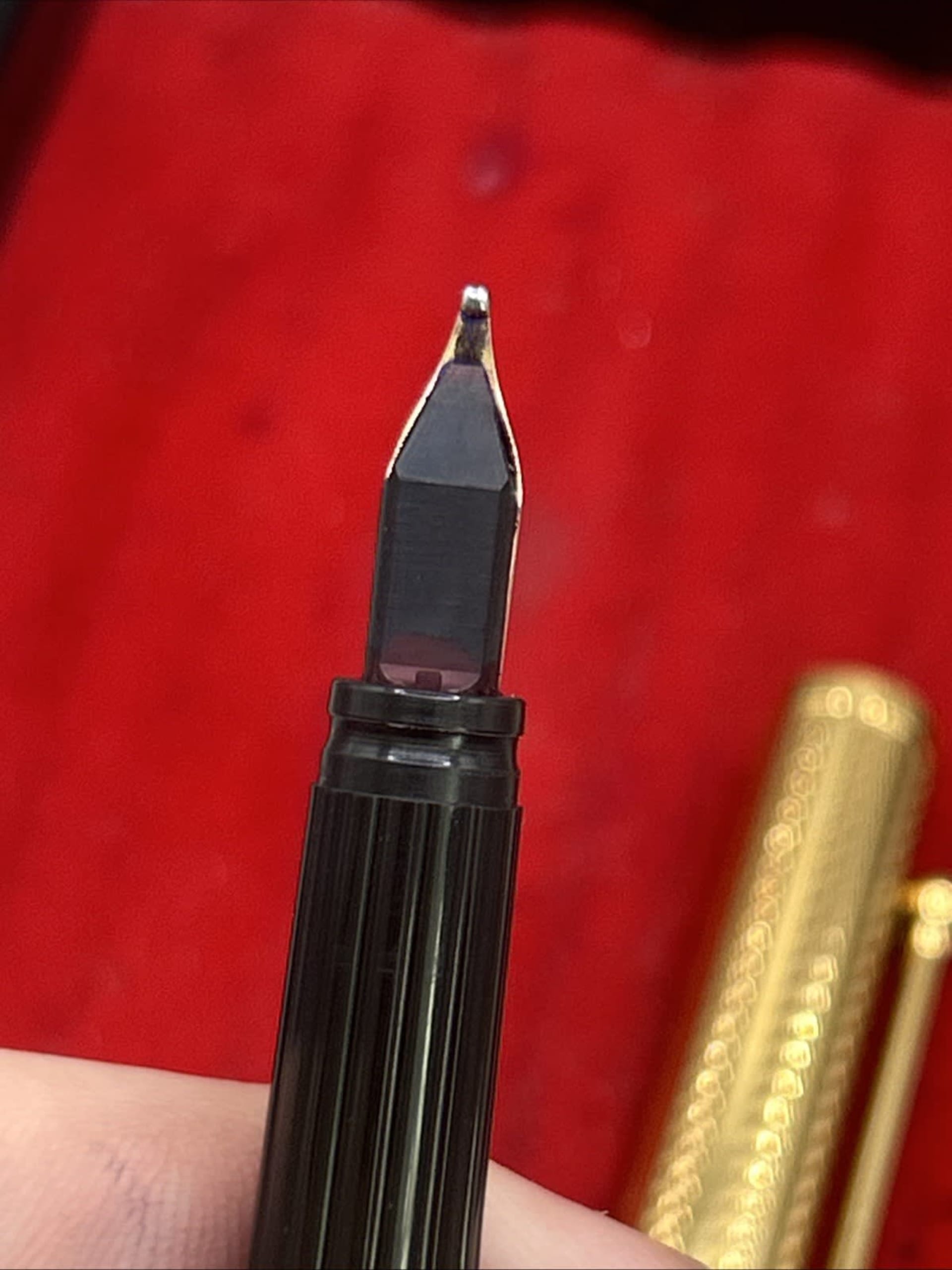 Vintage Waterman Goutte Gold Plated Fountain Pen 18K Gold NIB Broad
