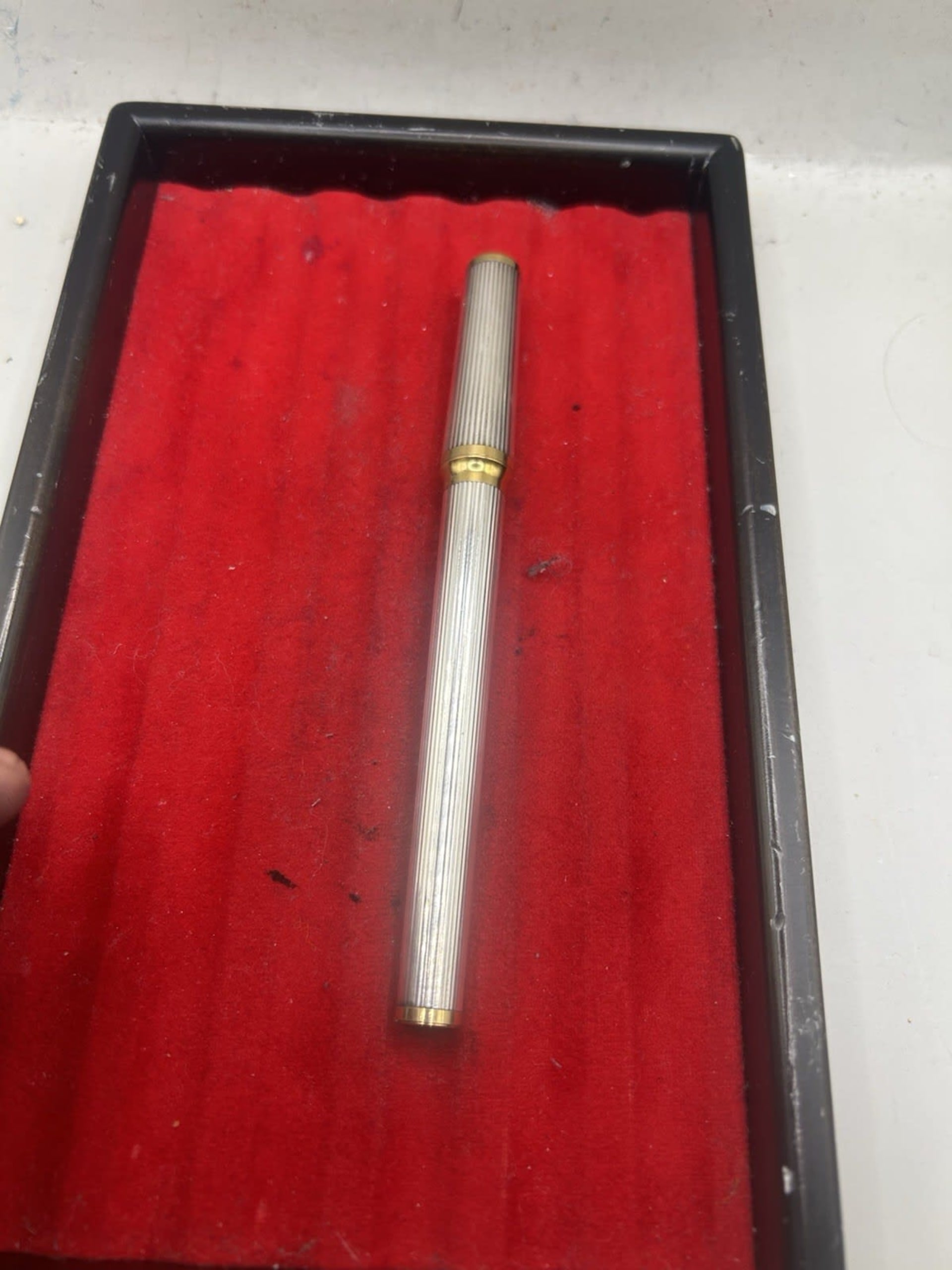 S.T. Dupont Montparnasse Fountain Pen Silver Plated And Gold 18K Nib