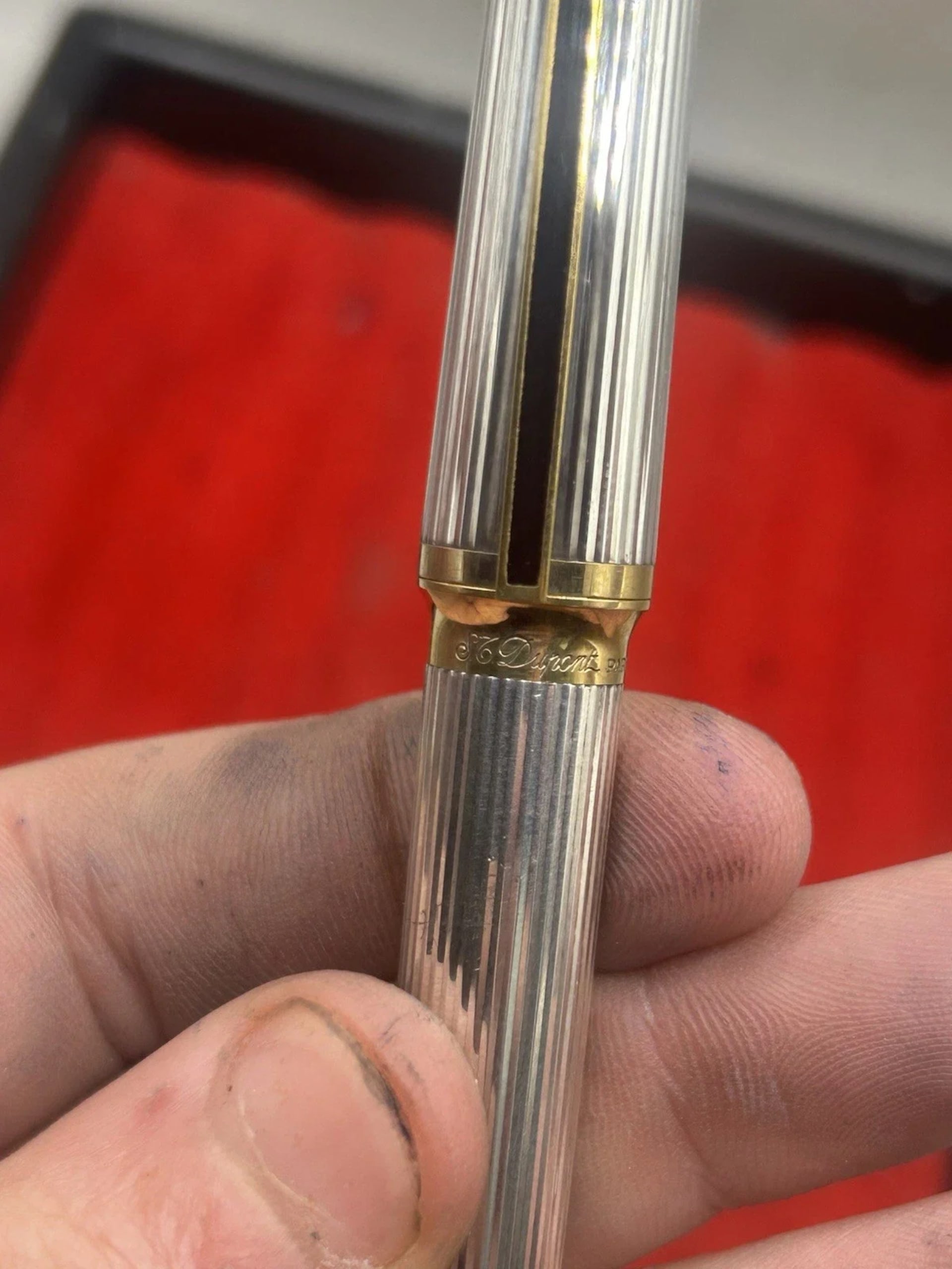 S.T. Dupont Montparnasse Fountain Pen Silver Plated And Gold 18K Nib