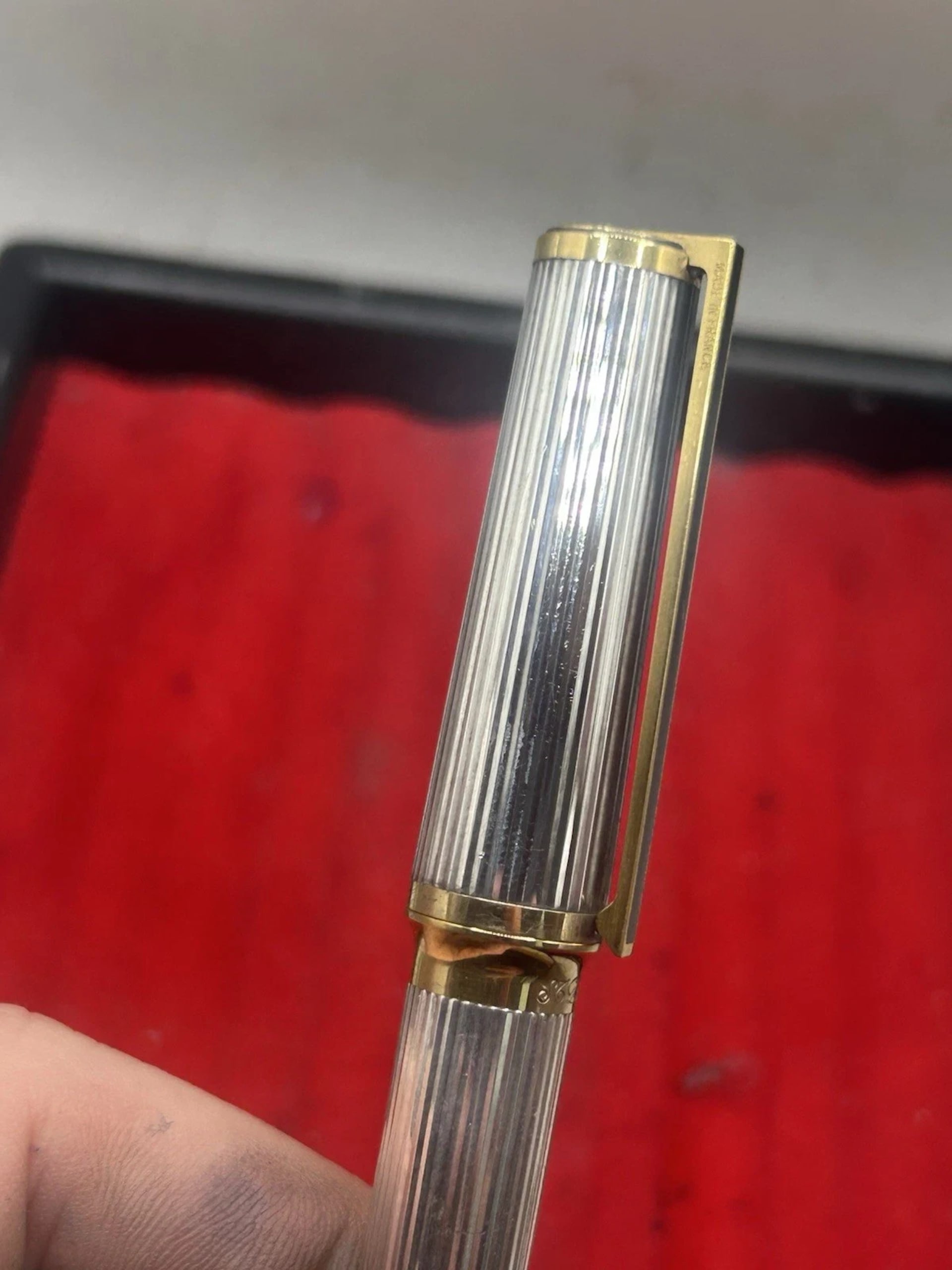S.T. Dupont Montparnasse Fountain Pen Silver Plated And Gold 18K Nib