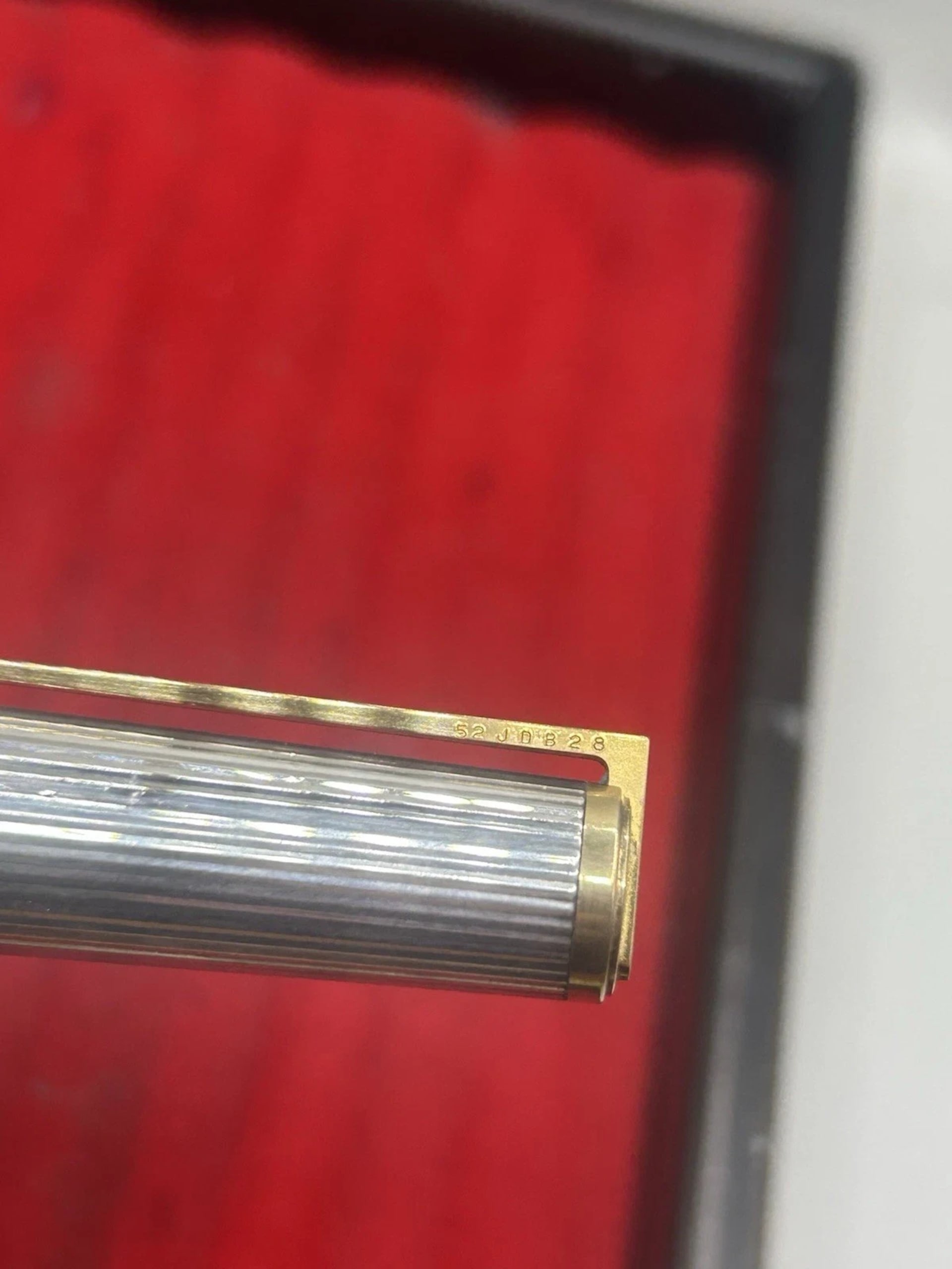 S.T. Dupont Montparnasse Fountain Pen Silver Plated And Gold 18K Nib