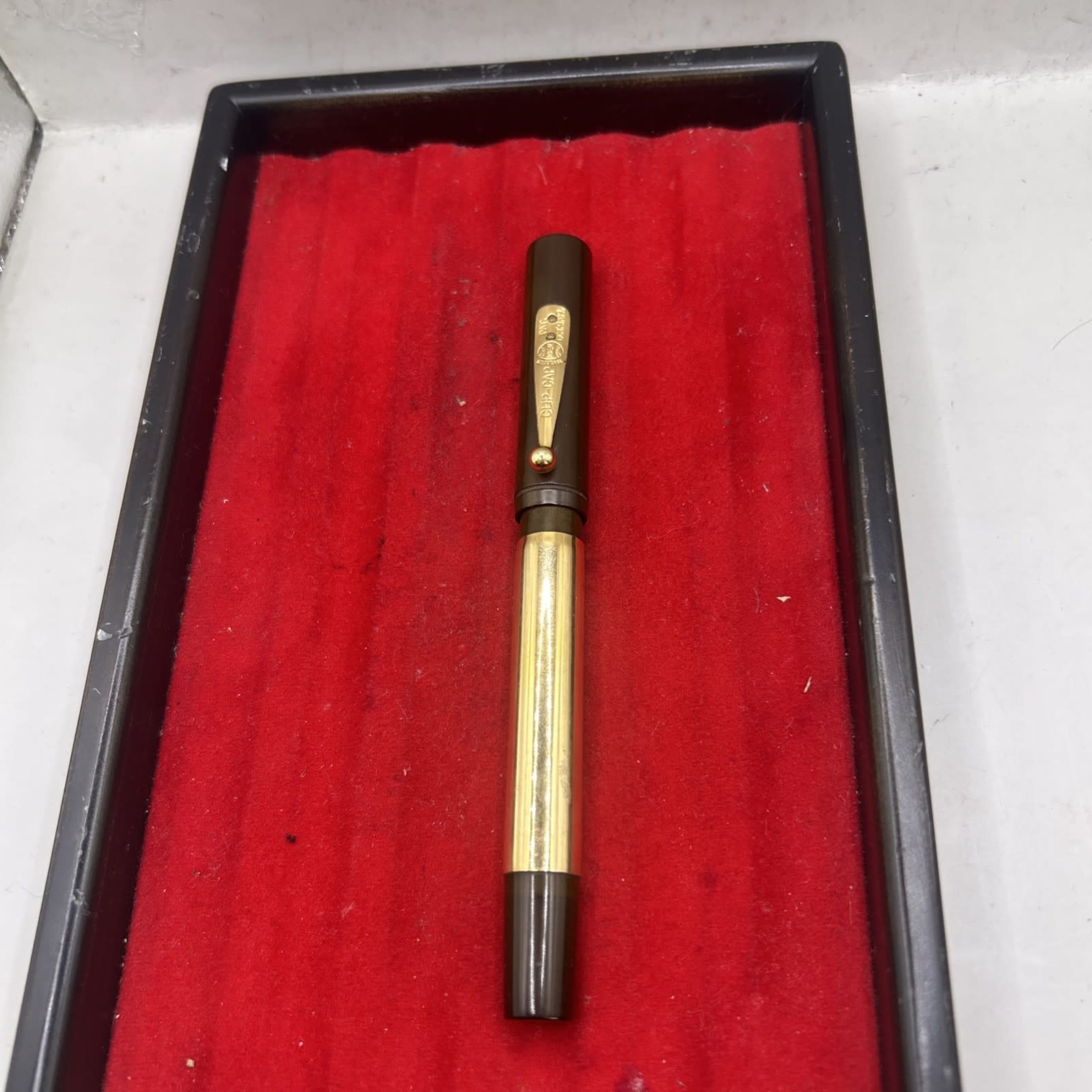 Waterman 14 Psf Fountain Pen Gold Plated Overlay Fine NIB