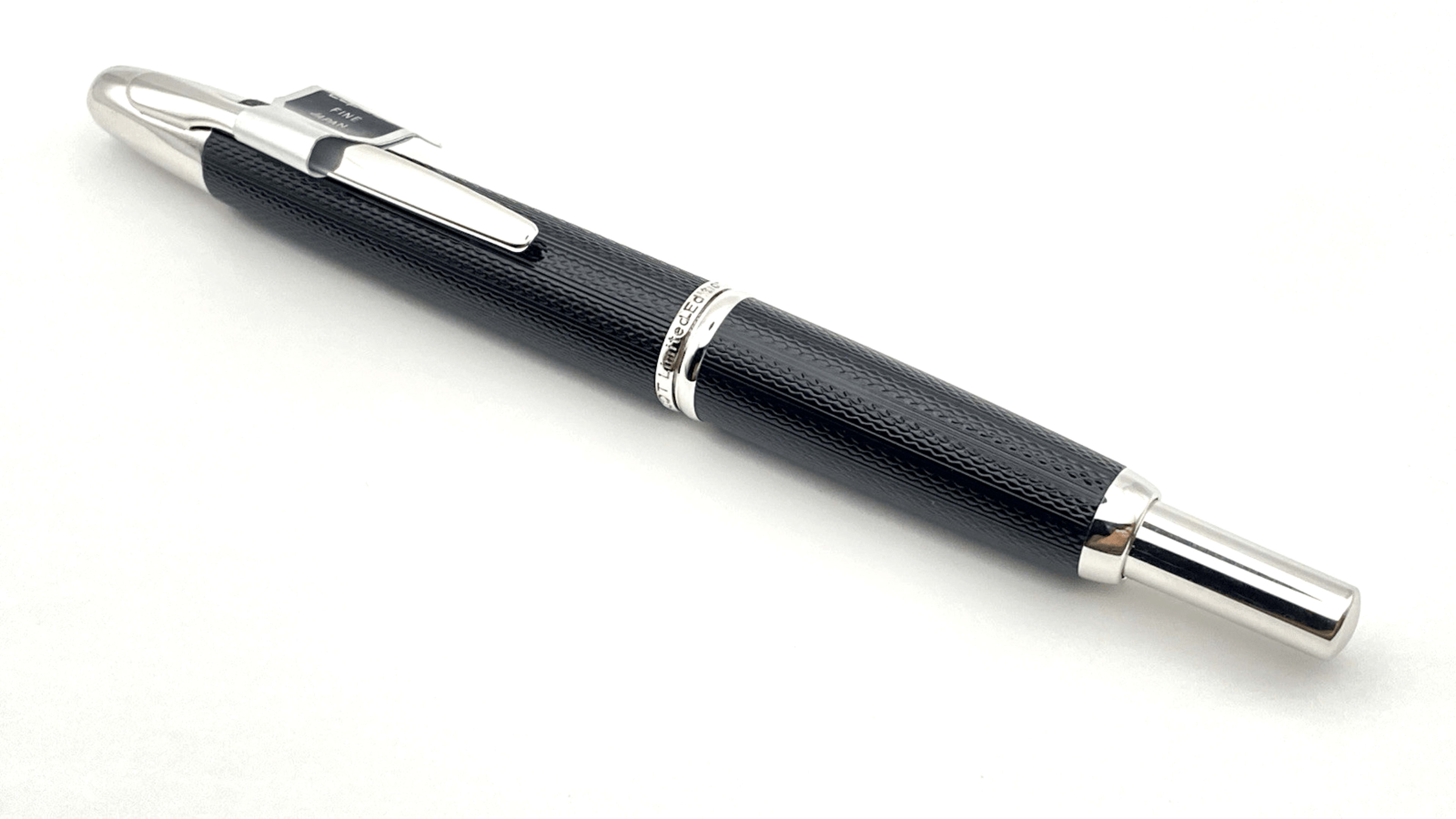 NOS Pilot Capless 2016 Limited Edition Fountain Pen Black 18K Gold Fine NIB Sb