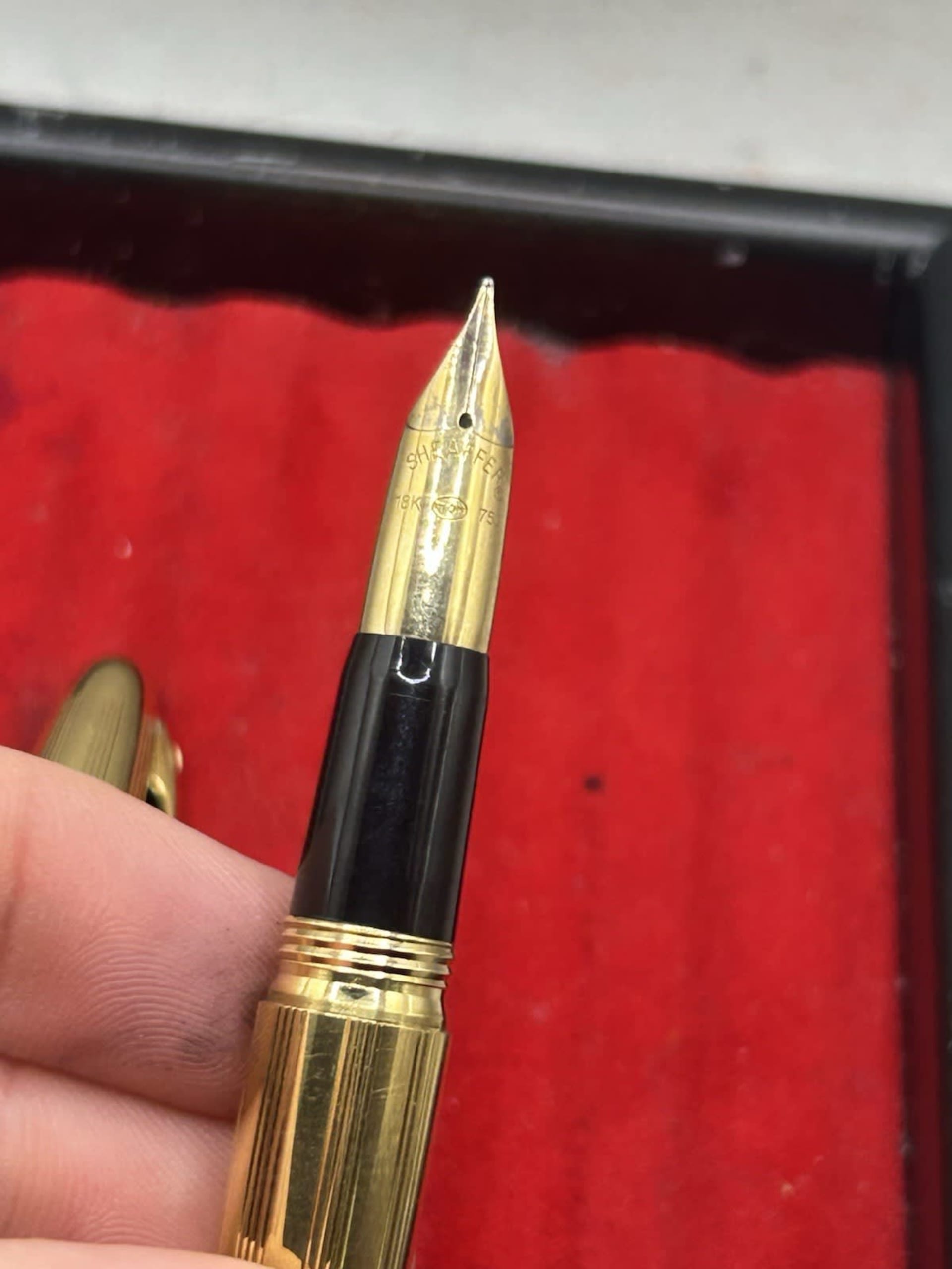 Sheaffer Crest 590 Gold Plated 18K Gold Nib Fountain Pen