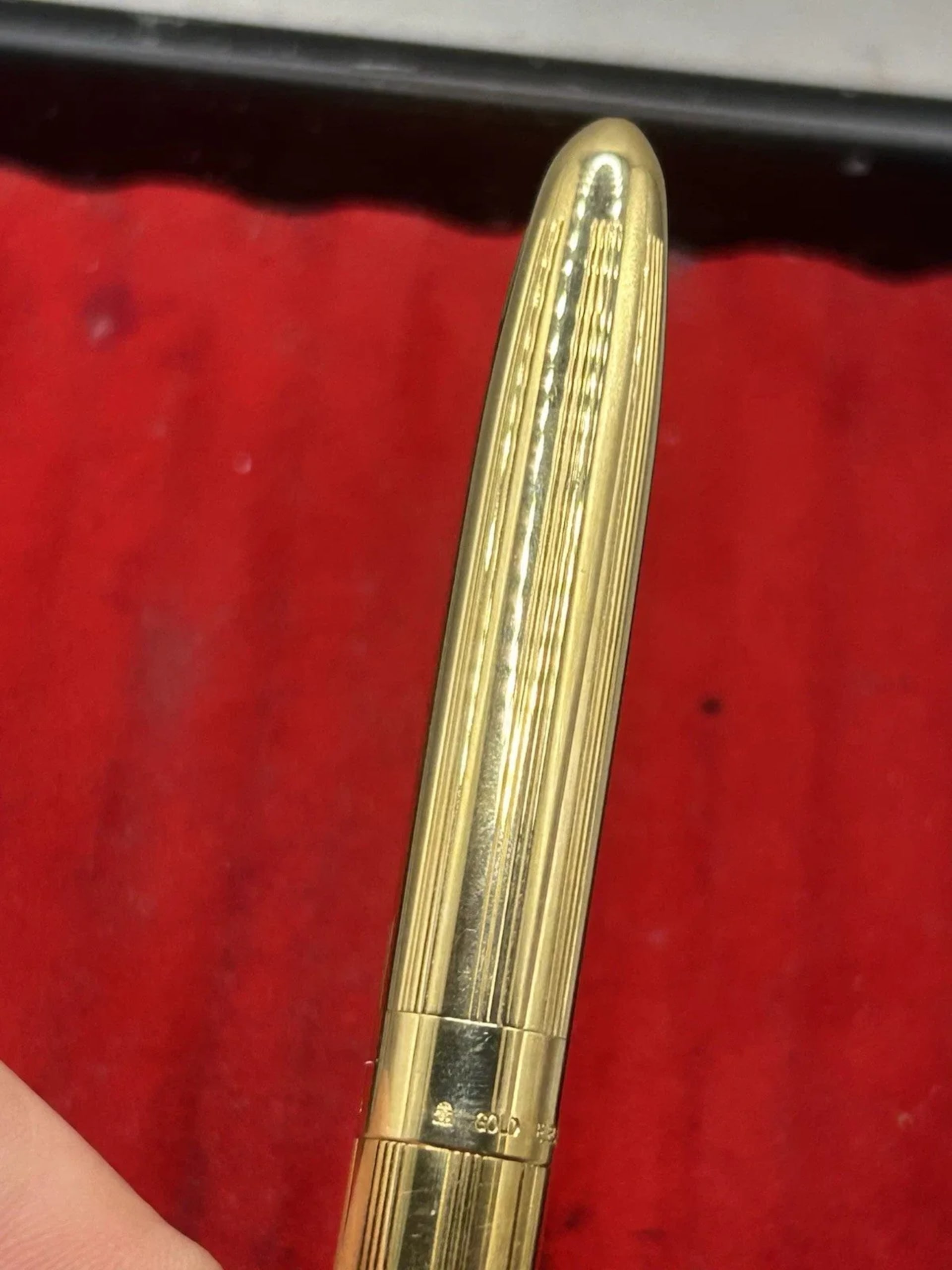 Sheaffer Crest 590 Gold Plated 18K Gold Nib Fountain Pen