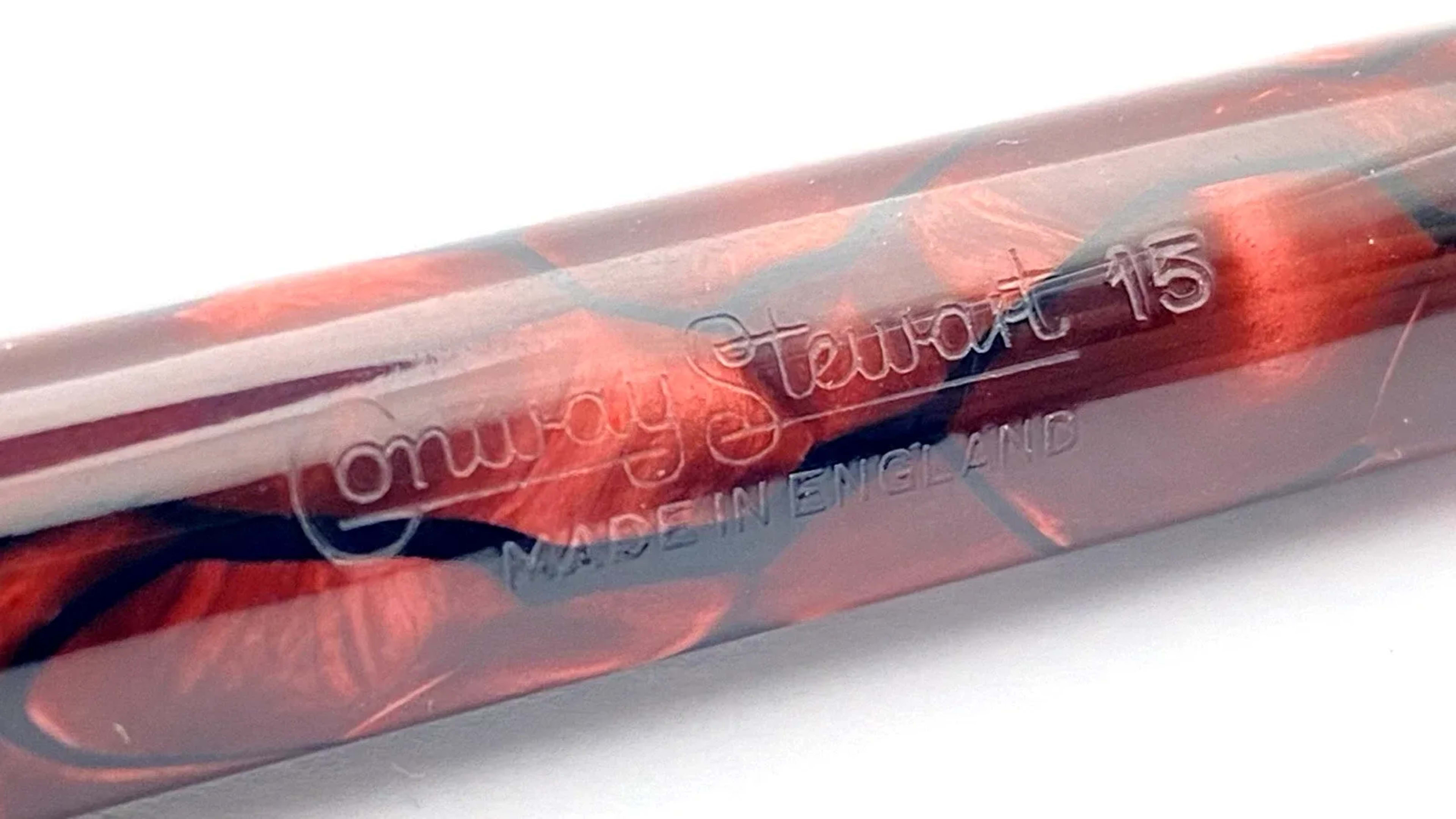 Vintage Conway Stewart No 15 Fountain Pen Red Marble 14K Gold Medium NIB England