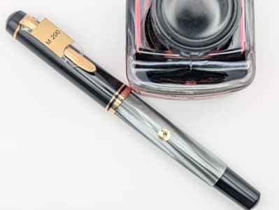 Vintage Pelikan M200 Grey Marbled Fountain Pen – NOS (New Old Stock) Mint Condition – W.-Germany (c. 1988-1990) – Full Set with Original Box & Papers – Never Inked 1