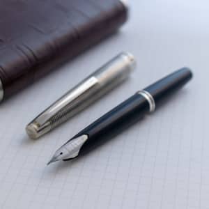 Vintage 1977 Pilot Elite Sterling Silver Cross Hatch 18K Fm Pocket Fountain Pen 1