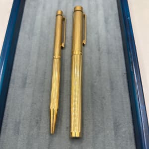 sheaffer targa 1005 gold fountain pen And Ballpoint Pen Boxed Fine Nib 1