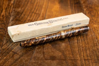 Stunning Conway Stewart No.58 Tiger-eye Fountain Pen, 14K DURO Broad nib, boxed 1