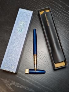 Ferris Wheel Press, The Joule Fountain Pen, Blue Revelry [M Nib] 1