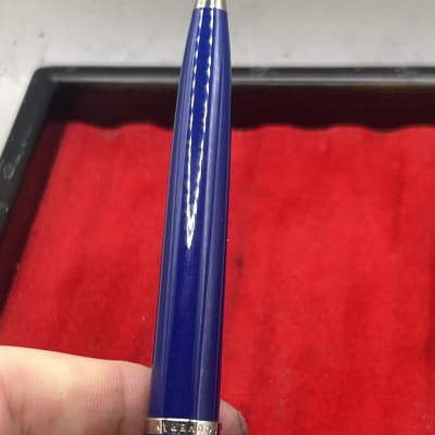 Pelikan Souveran K800 Marbled Blue  Ballpoint Pen