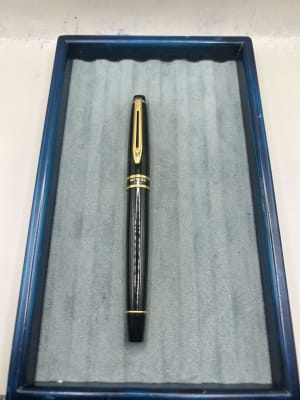 Waterman Expert Mk III Black Laque Fountain Pen, GT, M GP Steel Nib,