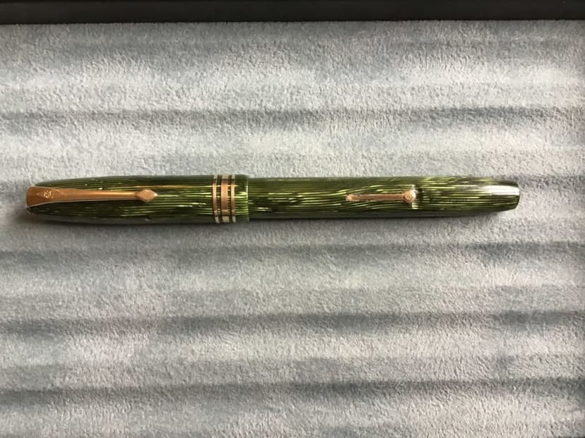 Vintage Conway Stewart 36 fountain pen - uncommon Green stripe/GT - 14k nib (5N fine) 1