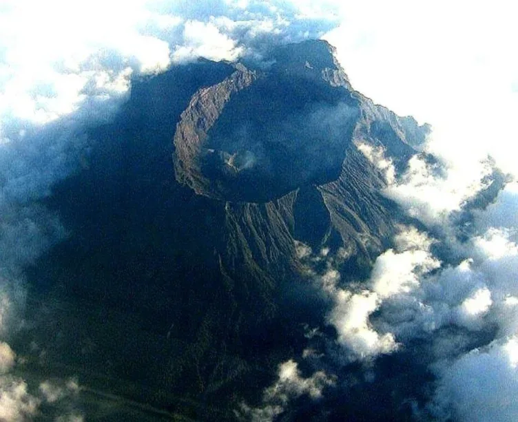 Gunung Raung via Kalibaru