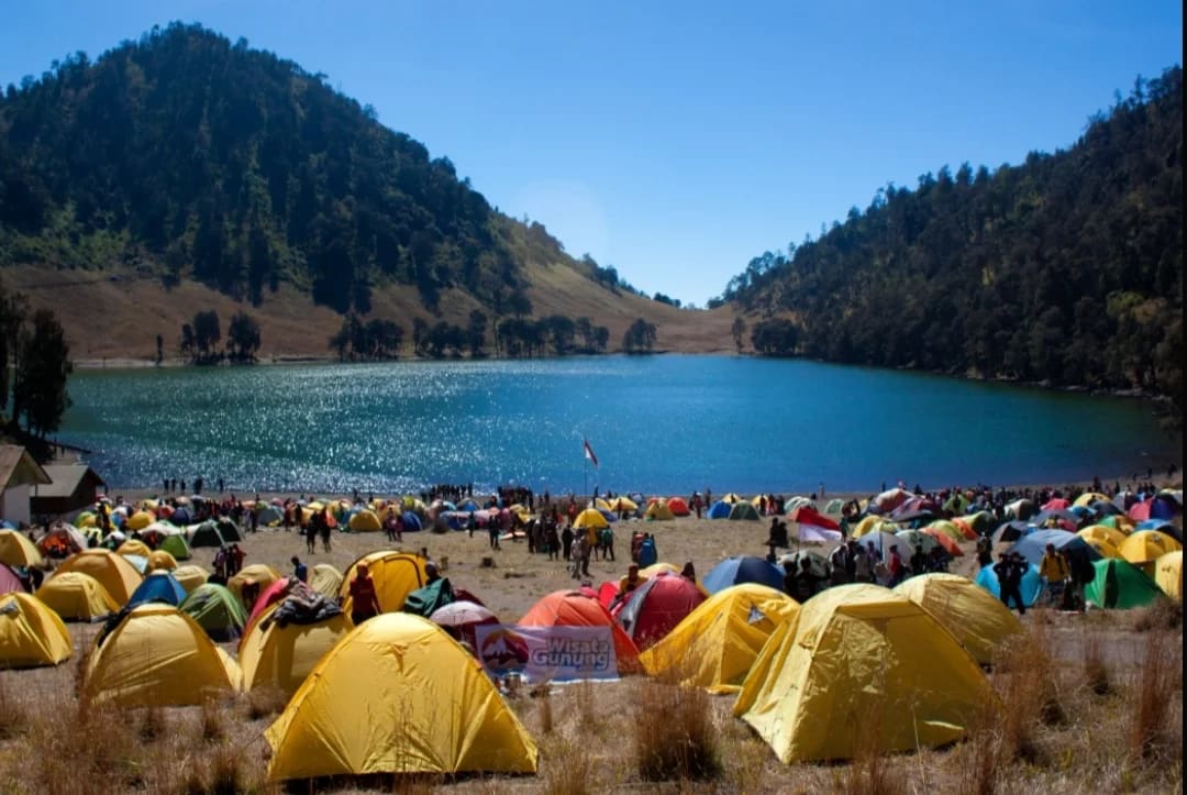 Ranu Kumbolo via Ranu Pani