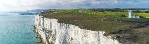 ジュラ紀の円石藻が作り出したドーバー海峡の白い崖　photo by gettyimages