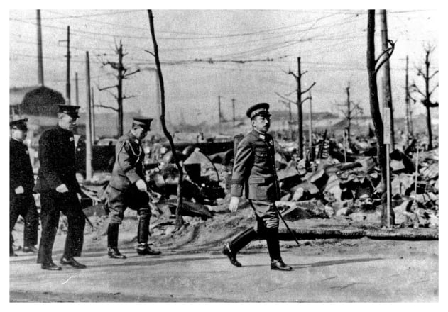 【写真】日本はなぜ中国に負けたのか？ 天皇のつぶやき、ミス原爆…いま戦争を知る必読6冊（学術文庫＆選書メチエ編集部） | 学術文庫＆選書メチエ ...