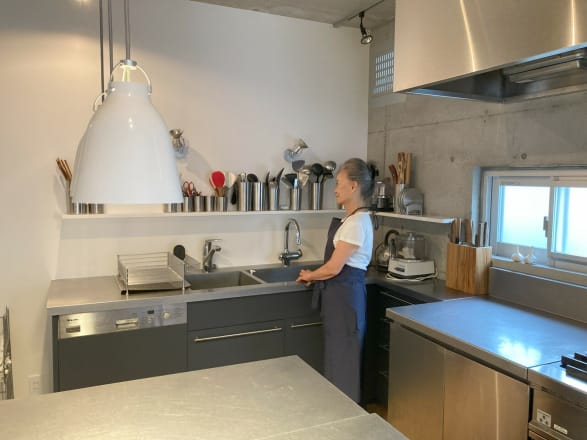 写真】有元葉子の「究極のエプロン」。「見た目にも美しい