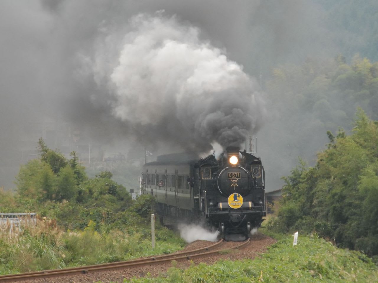 カシオペアで大炎上…なぜ異常すぎる“鉄道マニア”は急増したのか？ 鉄道