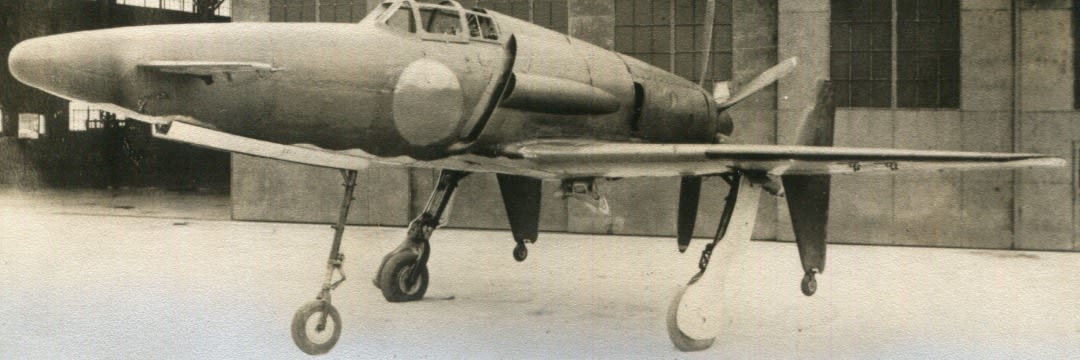 旧日本軍 戦闘機 プロペラ 沖縄米軍基地 旧日本軍 戦闘機 プロペラ 沖縄米軍基地