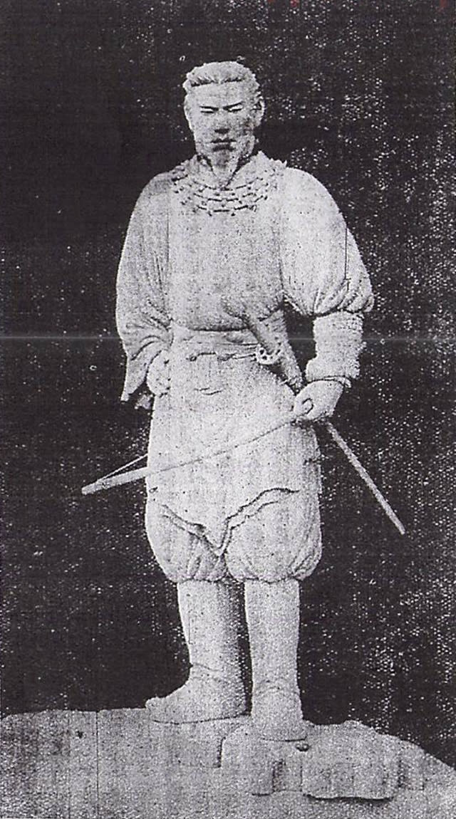 神武天皇　御像　竹内久一作 神武天皇立像 文化遺産オンライン