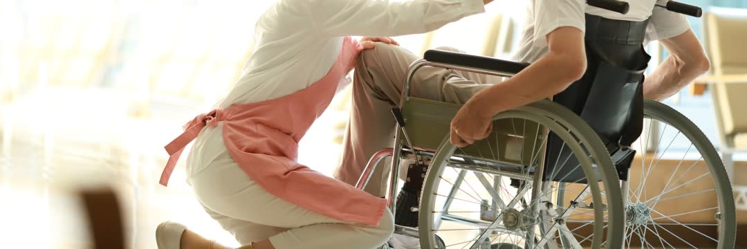 施設占拠、バスジャック……愛と正義を否定し、健全者社会に刃をつきつけ