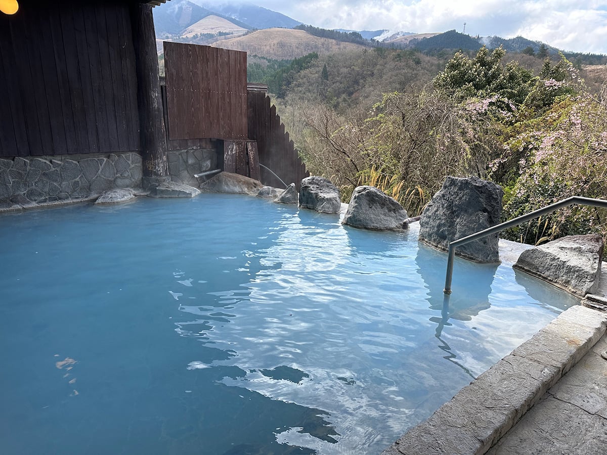 日帰り温泉のおすすめはどこ？ 3800湯以上めぐった温泉ジャーナリストに聞いたベスト４（植竹 深雪） - 4ページ目 | FRaU