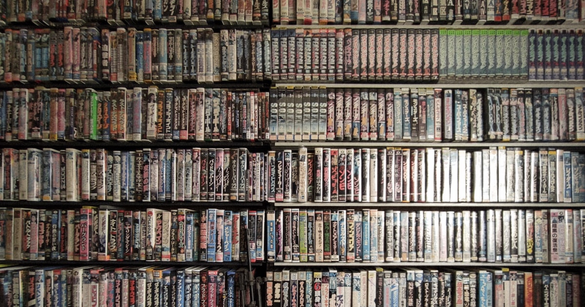 コレクションは3000本！「DVDに変わった時に『世の中から