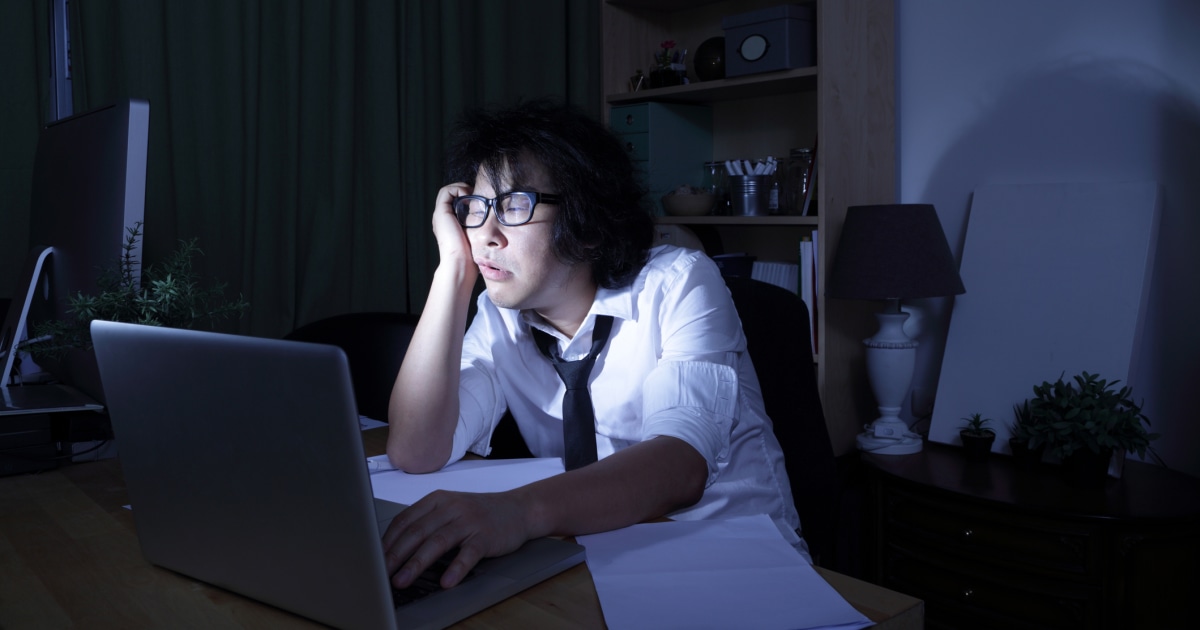 眠らないと人は死ぬのか…新生活で憂鬱な人こそ知っておきたい「徹夜を