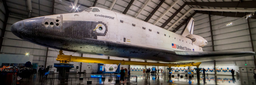 初めて日本人が搭乗したスペースシャトル「エンデバー号」が初飛行