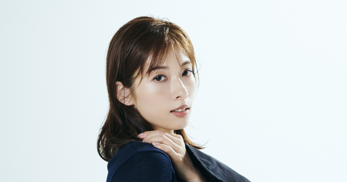 明日海りお　Energy tcab-109-back.jpg