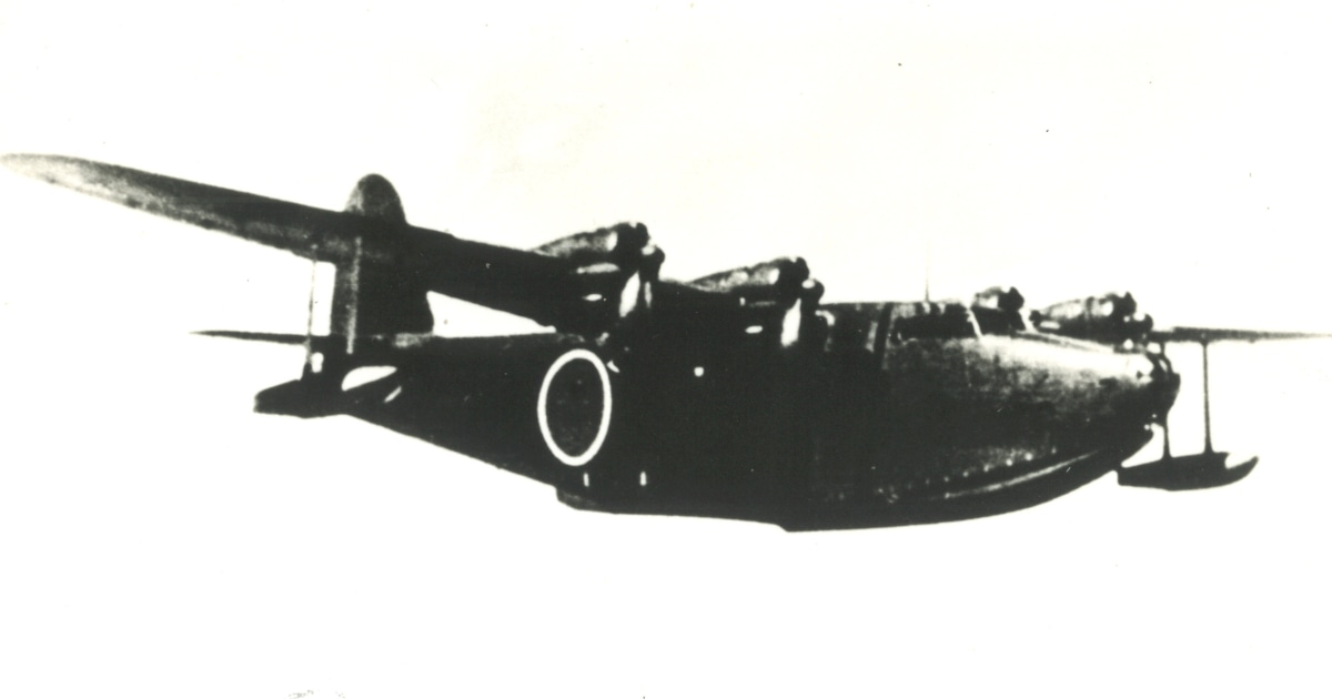 日本海軍「最高峰の飛行艇・二式大艇」は「空飛ぶ巨鯨」だった…！ 名