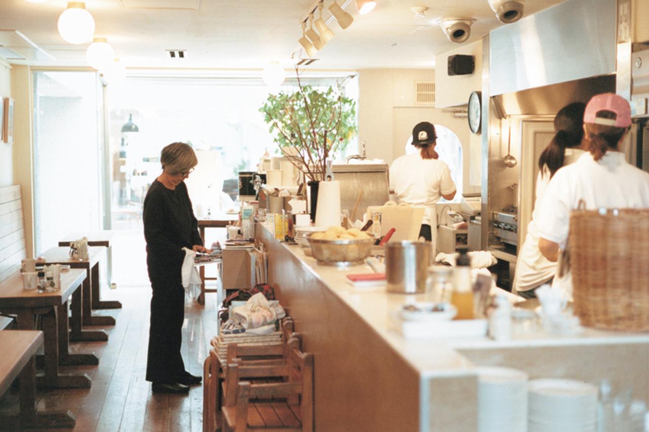 親子三代で営む代官山の名店「トムスサンドイッチ」 | FRaU