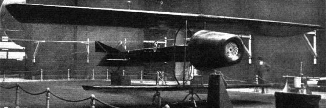 世界初のジェット機を発明！ルーマニアの航空工学者コアンダをご存じか 