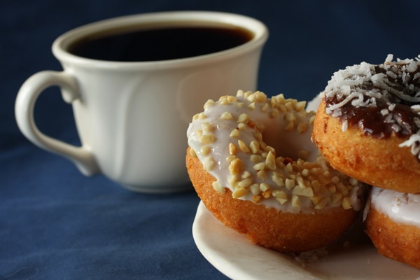 コンビニがコーヒーで成功して、ドーナツで失敗したシンプルな理由（加