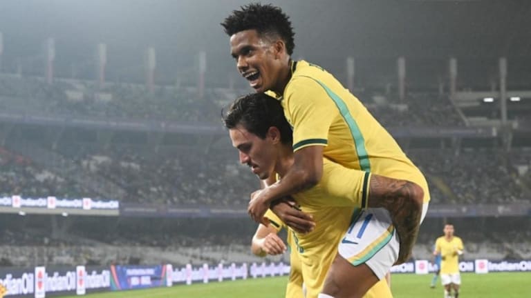 Brasil goleia Índia por 4 a 0 com gols de Estêvão Pedro e Lino