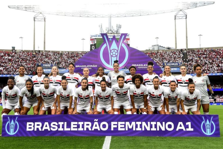 São Paulo empata com Corinthians e conquista o Brasileirão Feminino