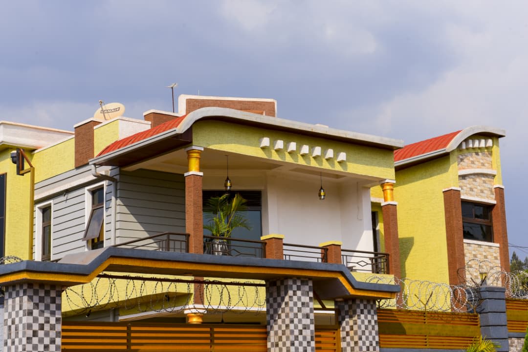 Listing photograph 3 of 5 — 4-bedroom house — Kibagabaga, Kigali