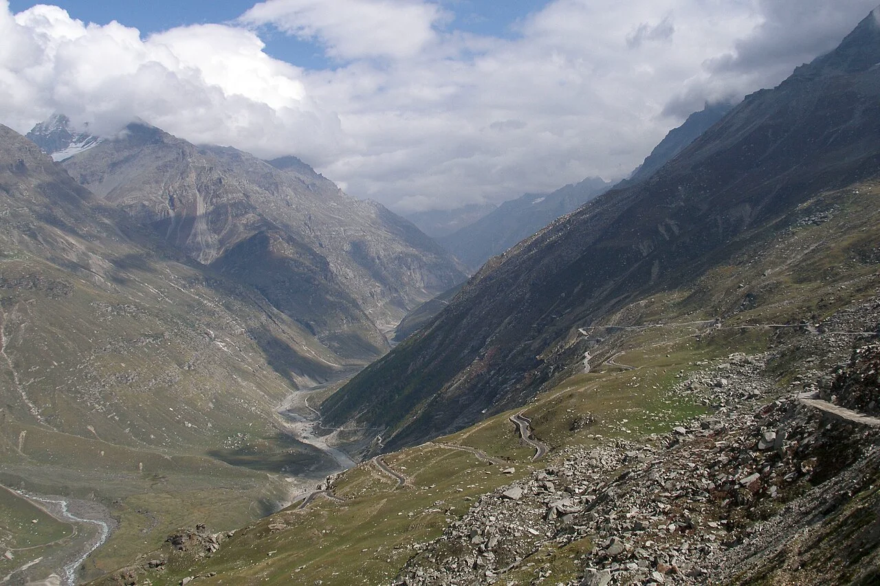 Rohtang Pass in Himachal Pradesh