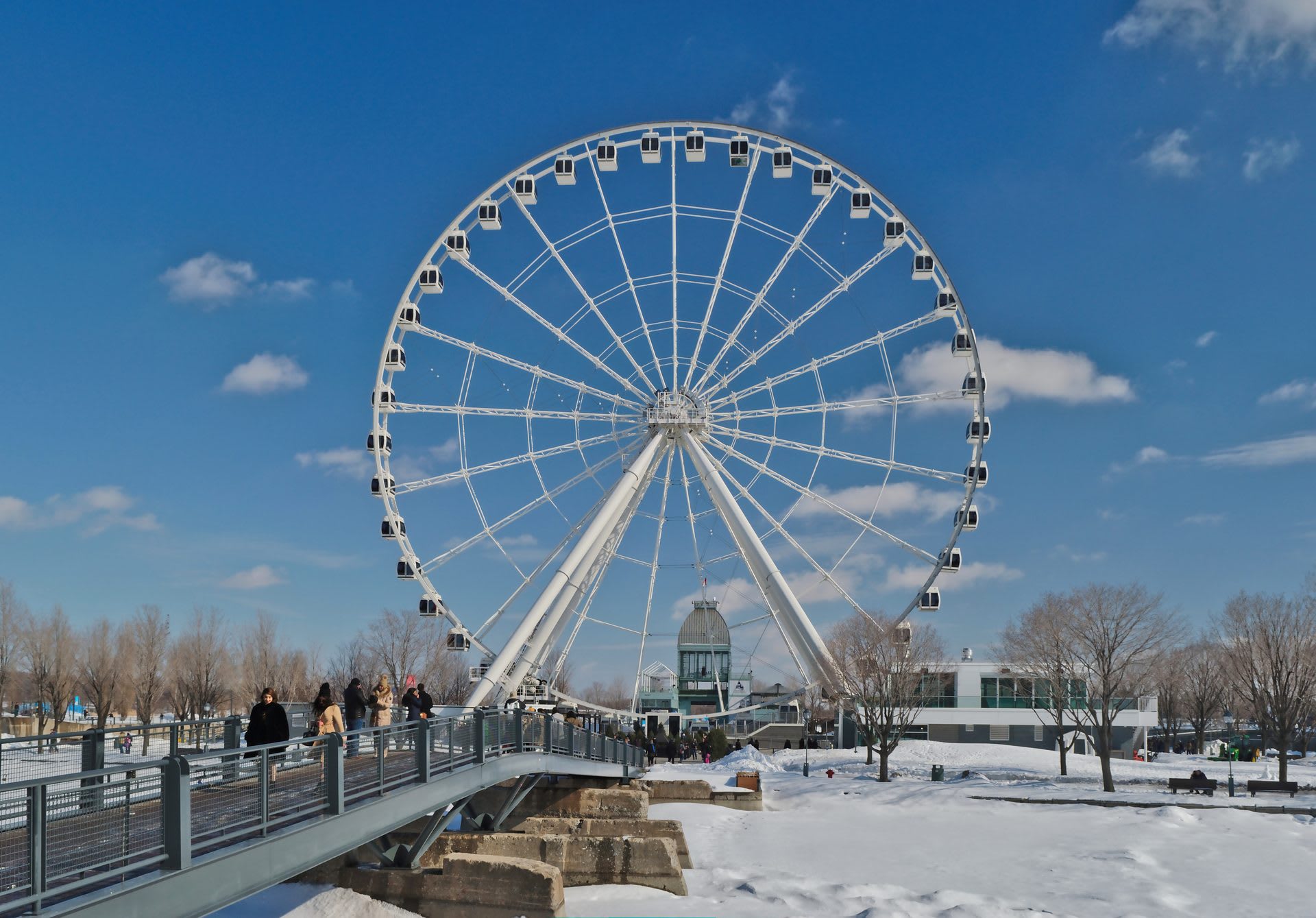 La Grande Roue de Montréal, Old Port