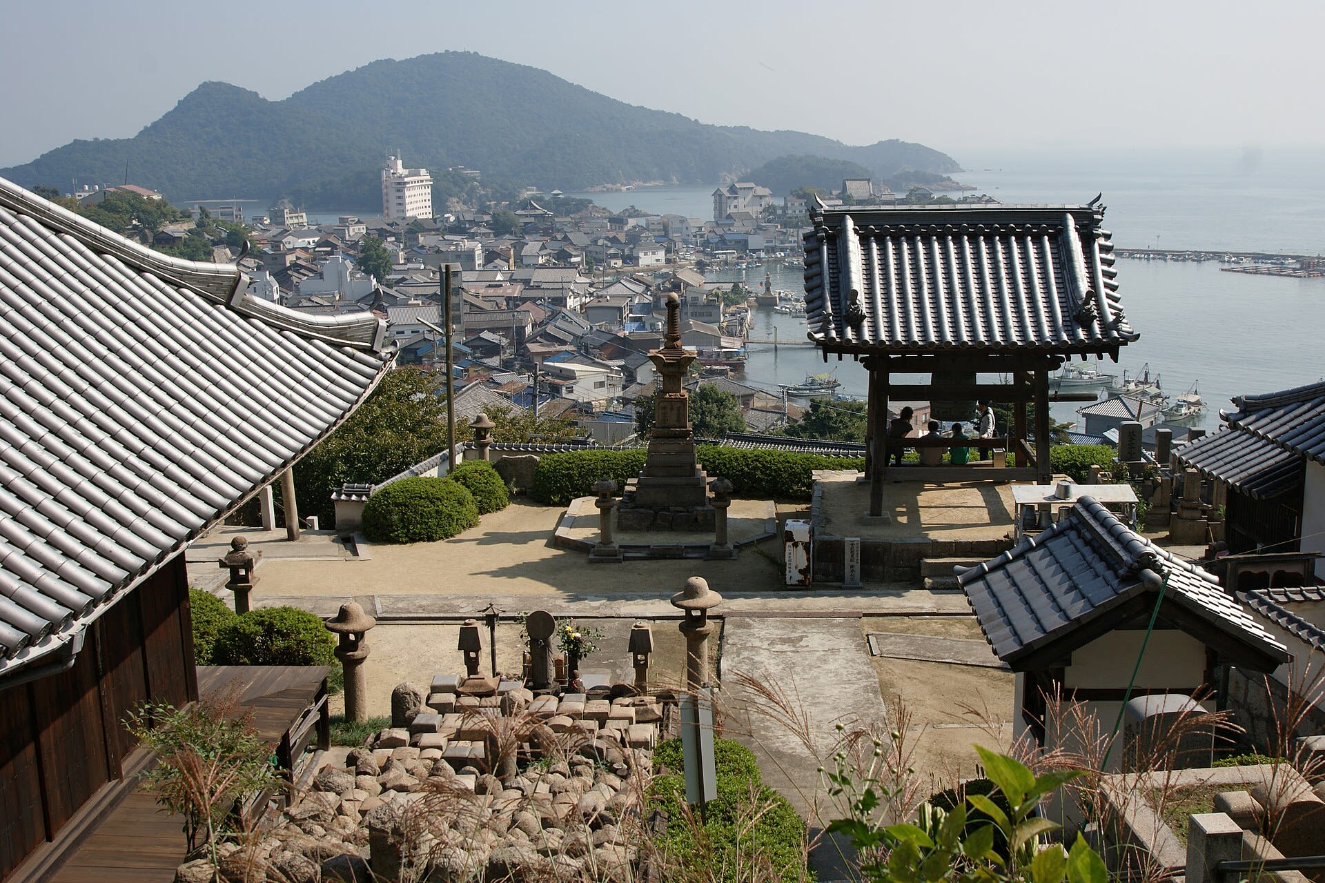 The Three Temples of Tomonoura: Enpukuji, Iō-ji & Fukuzenji