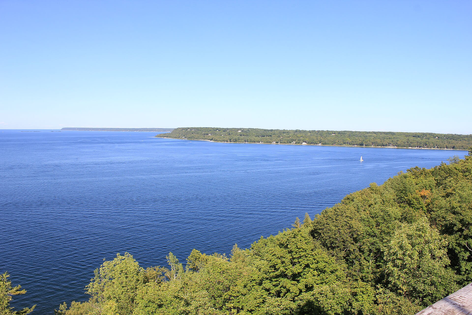 Shoreline of a Door County state park on Lake Michigan