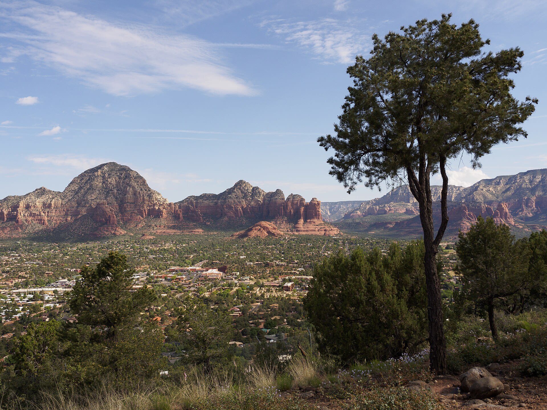 Red rock landscape surrounding Sedona, Arizona