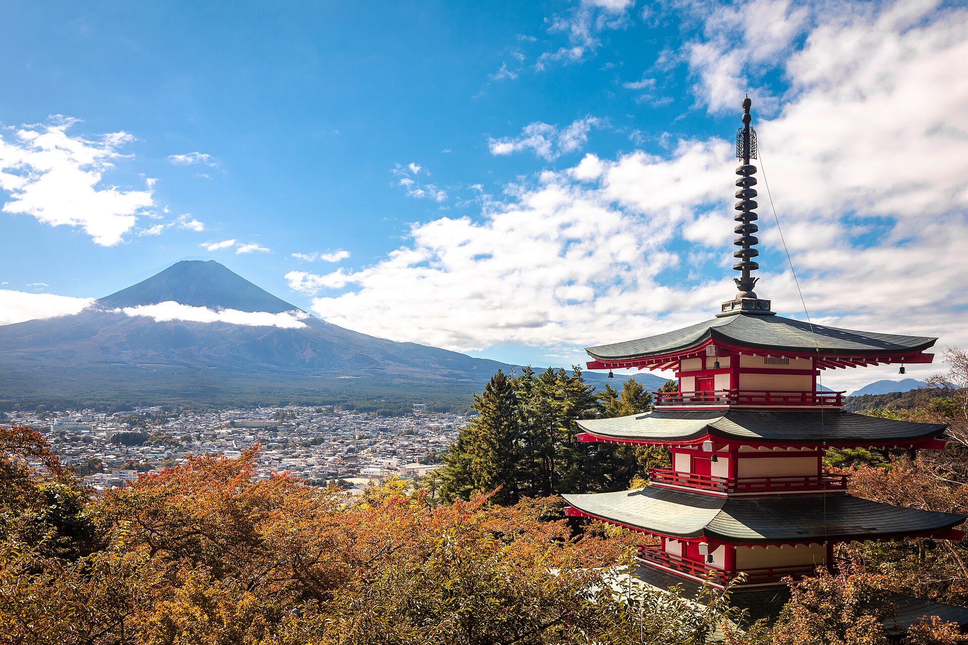 Chureito Pagoda: The Instagram-Famous Pagoda That's Only 60 Years Old