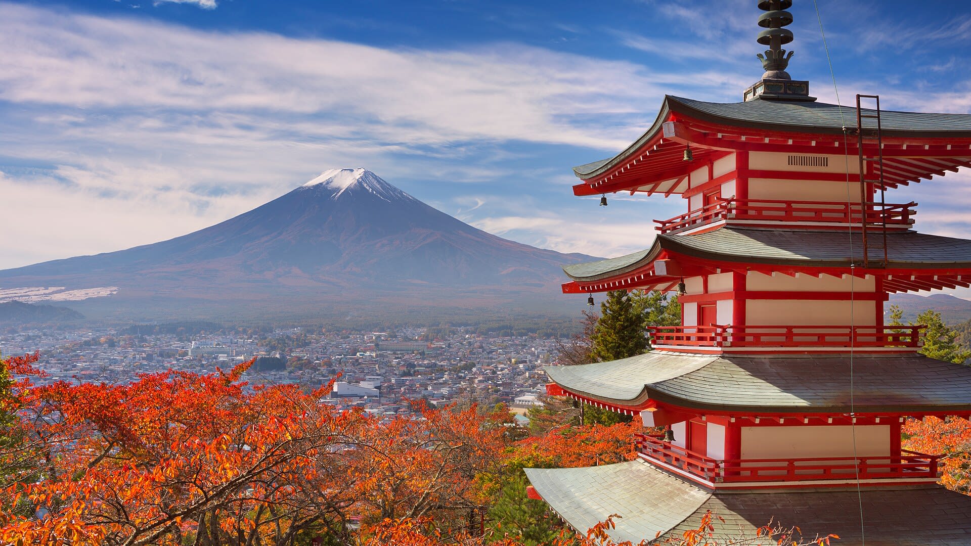 The five-story Chureito Pagoda framed against Mount Fuji