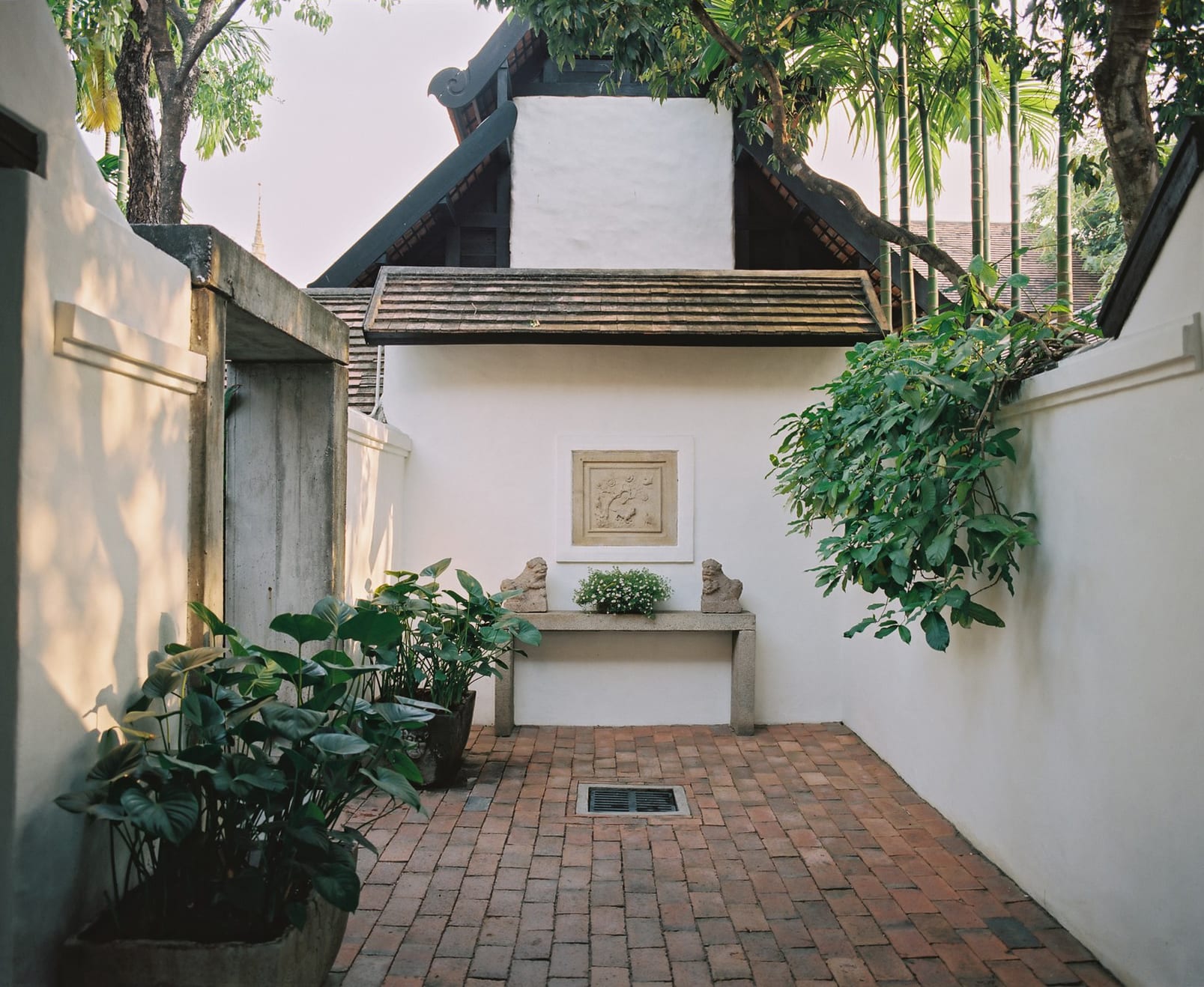 Courtyard of the Rachamankha boutique hotel in Chiang Mai