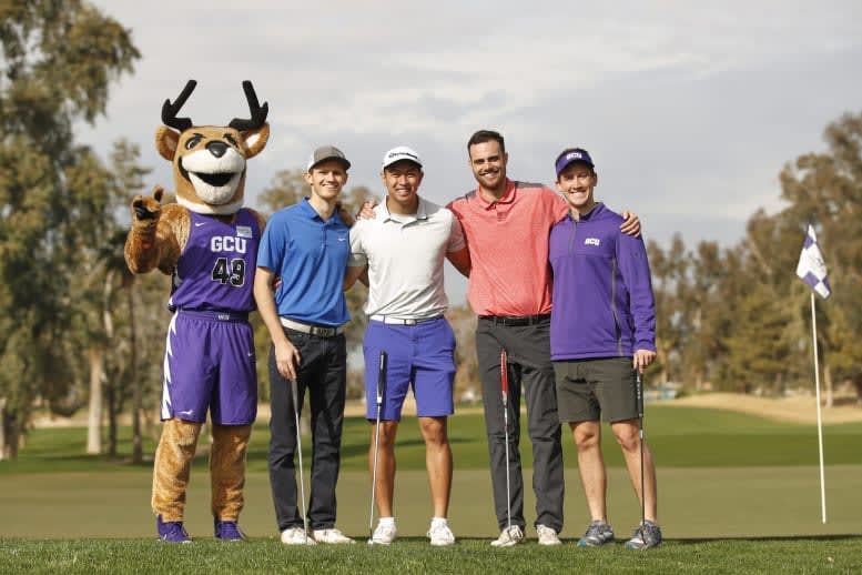 Four golfers with GCU mascot Thunder