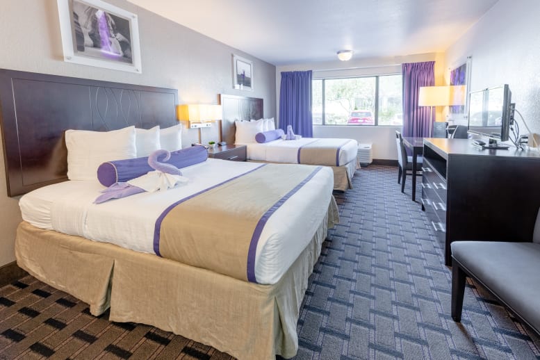 Junior Suite with two Full XL beds