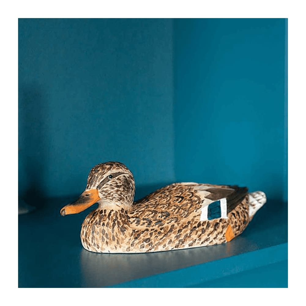 WILDLIFEGARDEN DecoBird Papegaaiduiker – Handgesneden Houten Vogel, 17,7 X 8,1 X 19,4 Cm